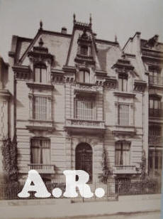 Facades Paris Lampue