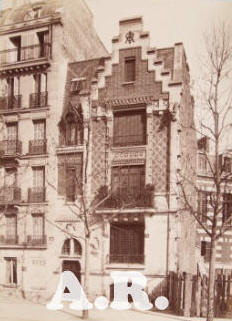 Facades Paris Lampue